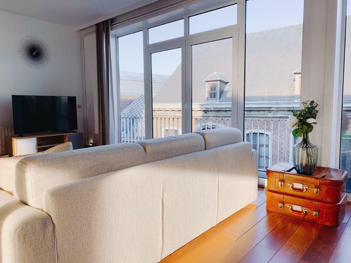 Apartamento Luxury Apart' Mons City Center With Terrace Exterior foto
