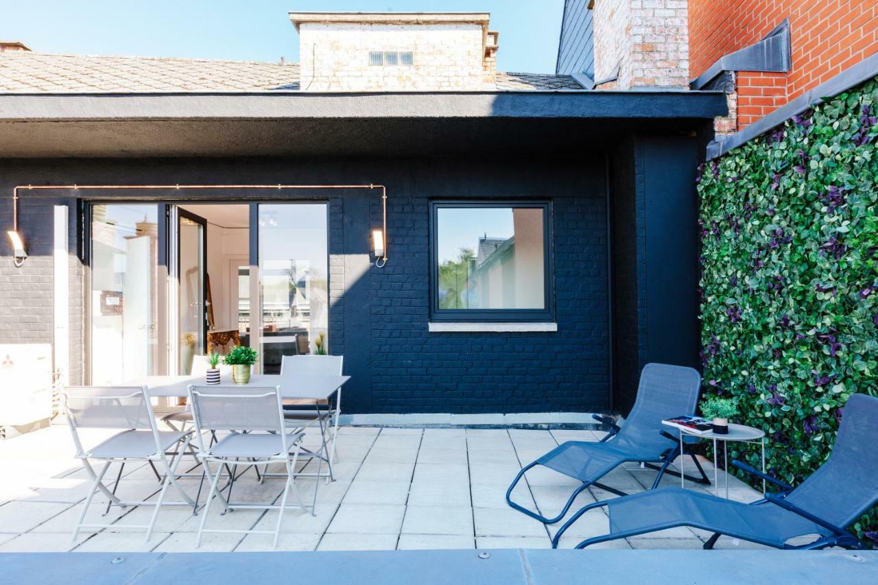 Apartamento Luxury Apart' Mons City Center With Terrace Exterior foto